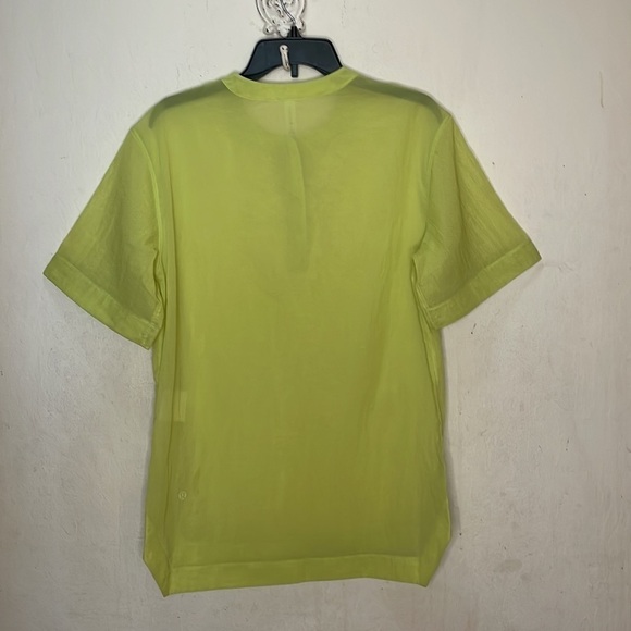 Lululemon Clear Intention Shirt Lemon Vibe Size 2 NWT - Picture 2 of 7